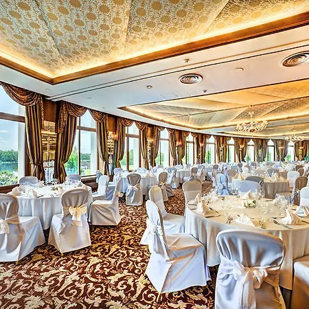 Hotel Grand